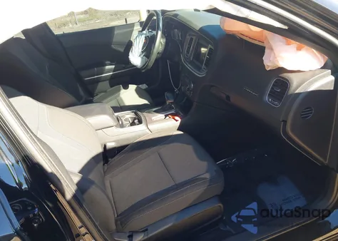 2019 Dodge Charger Sxt Rwd z USA, uszkodzony, nr VIN 2C3CDXBG8KH637516